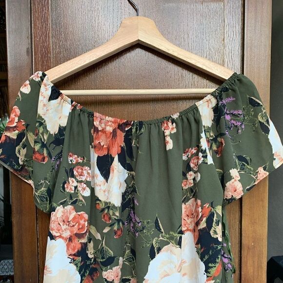 GUESS green  boho spring floral top off shoulder  cold shoulder small - Picture 8 of 9